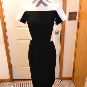 Very nice Tahari block black and white color dress.  Sz 2